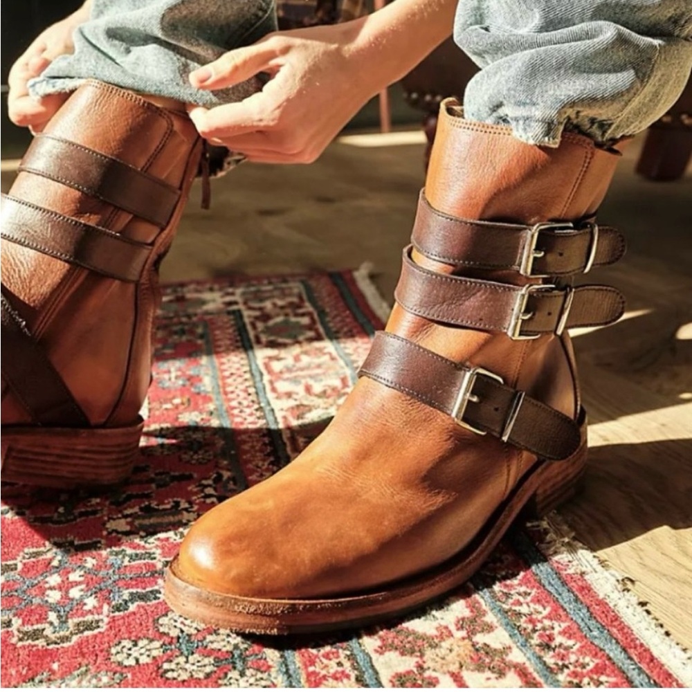 Free People Sunbelt Santa Fe Leather Buckle Moto Boots Size 36 EU